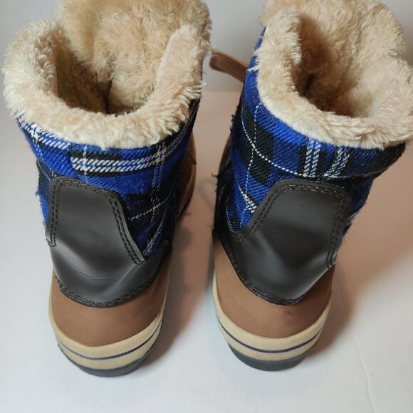 Snow Boots Womens Sz 7, Fleece Lining with Plaid Fabric padded. Waterproof Soles - Picture 5 of 7